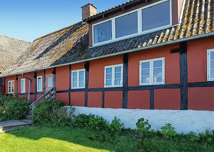 Vakantiehuis 3 Bedroom Cozy In *